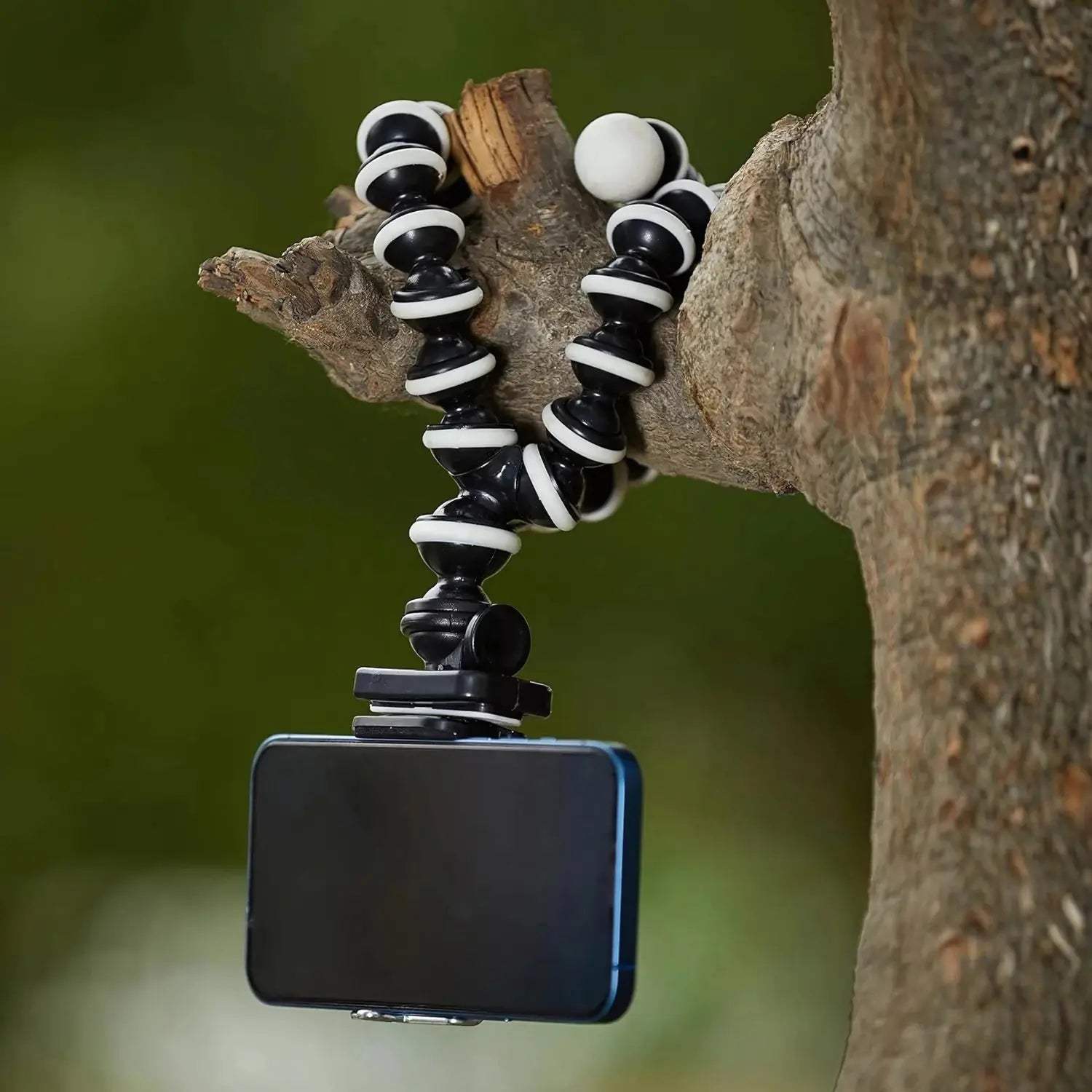 Mini tripod with flexible legs for stable video recording and photography